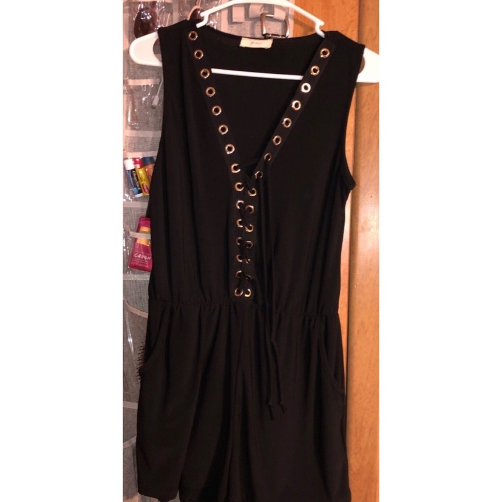 Black romper w/ pockets